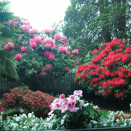 The Stone Hedge Bed And Breakfast ริชมอนด์ ภายนอก รูปภาพ